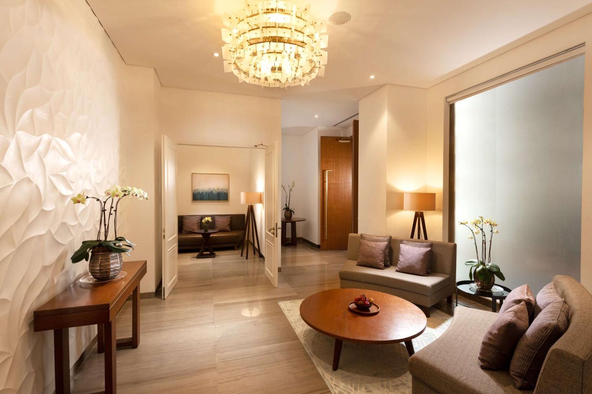 Hilton Clark Sun Valley Resort Clark Field Экстерьер фото